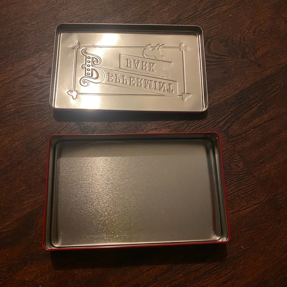 Williams Sonoma tin box